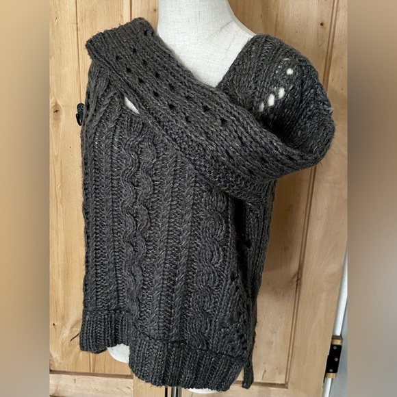 FREE PEOPLE Gray "Fluff" Wool Boho Sweater Top Cozy Charcoal Cable Knit Sweater - Picture 3 of 5